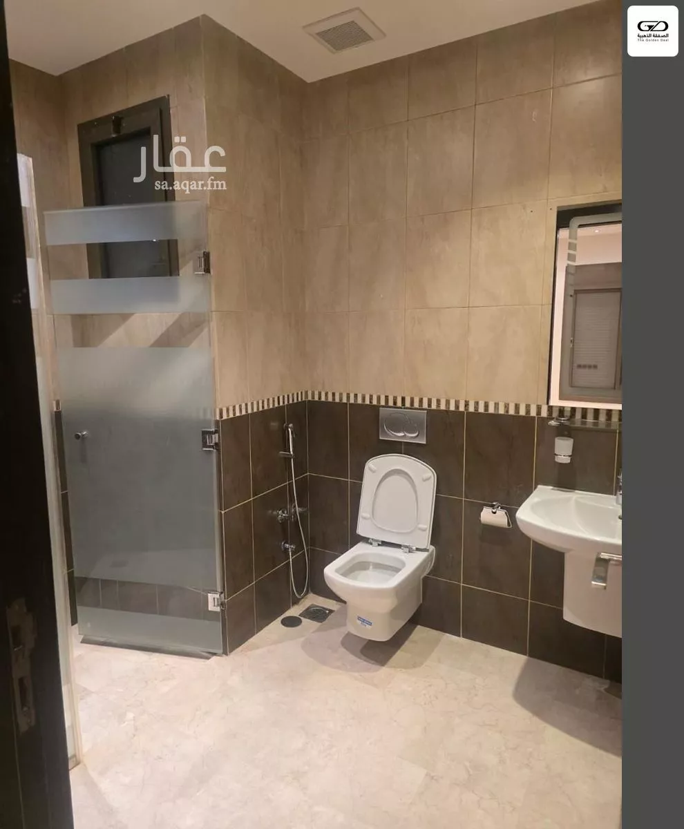 5 bedroom villa in Al Khalidiyyah 13
