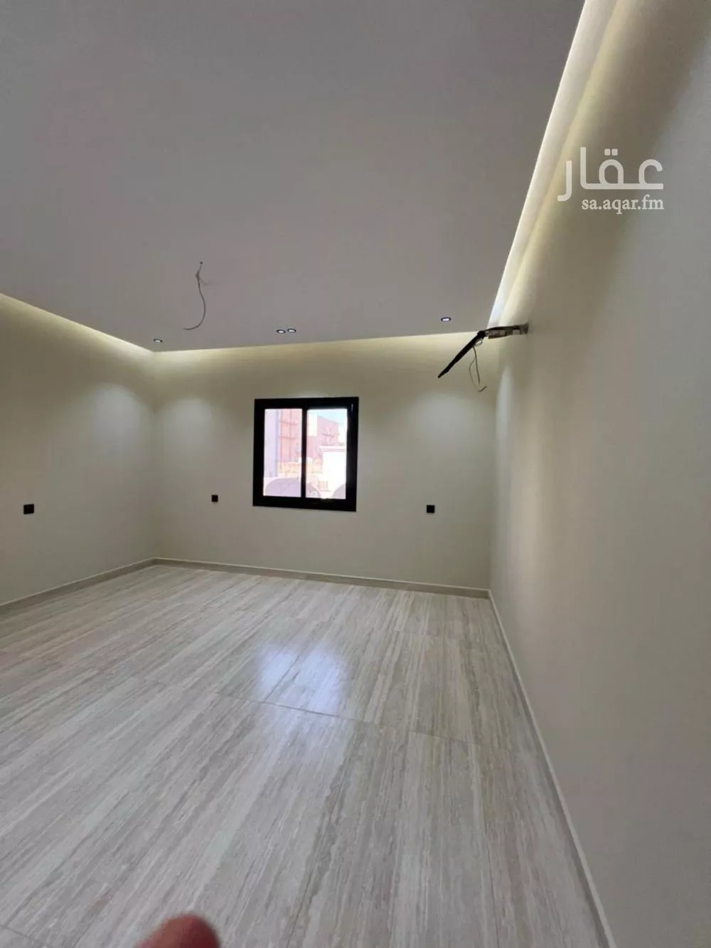 4 bedroom apartment in Al Rawdah 8