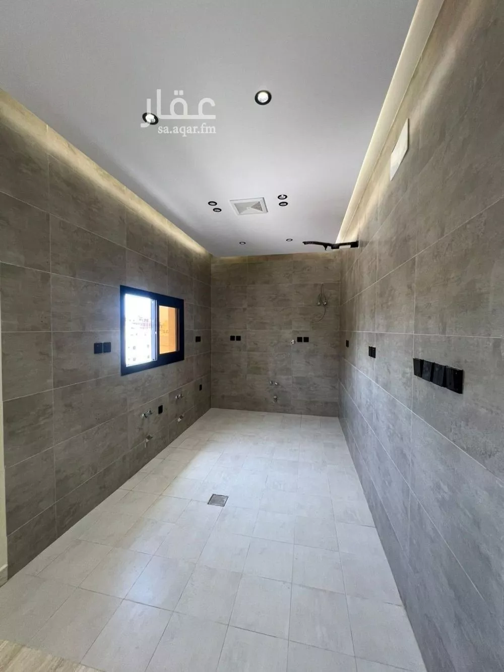 3 bedroom apartment in Al Rawdah 17