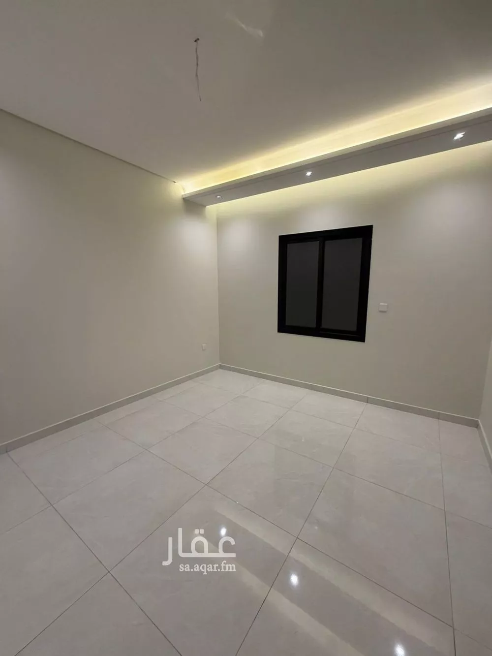 4 bedroom apartment in Al Safa 9