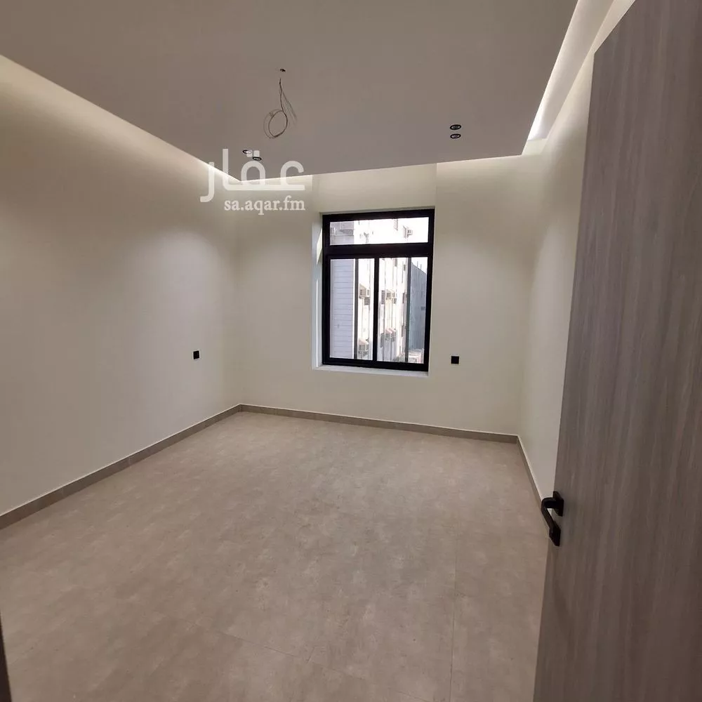 3 bedroom apartment in Al Nuzhah 9