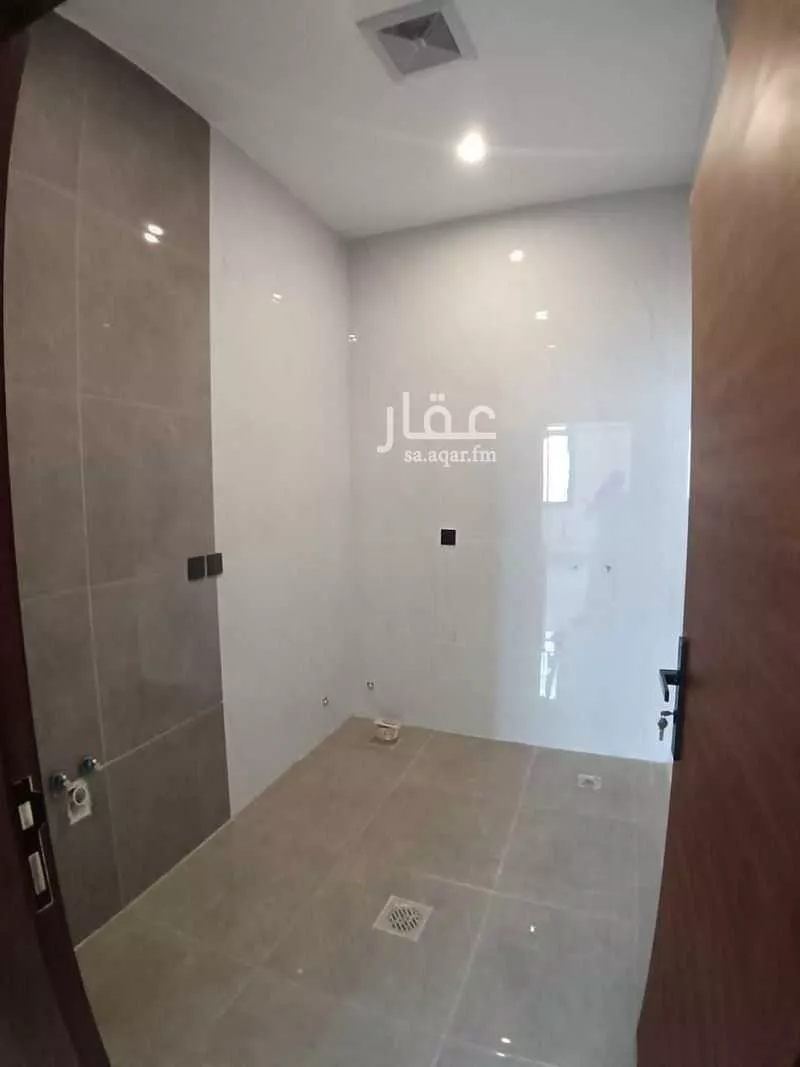 11 bedroom villa in Al Manarat 2