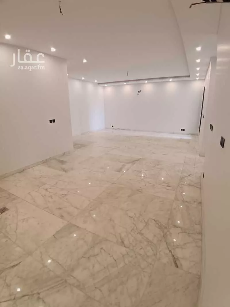 11 bedroom villa in Al Manarat 11