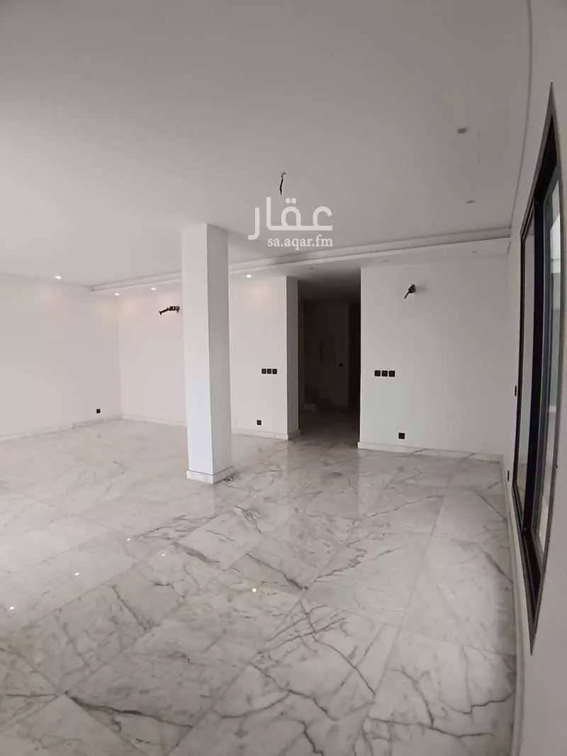 11 bedroom villa in Al Manarat 14