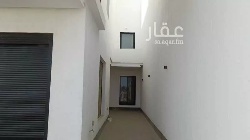 11 bedroom villa in Al Manarat 17