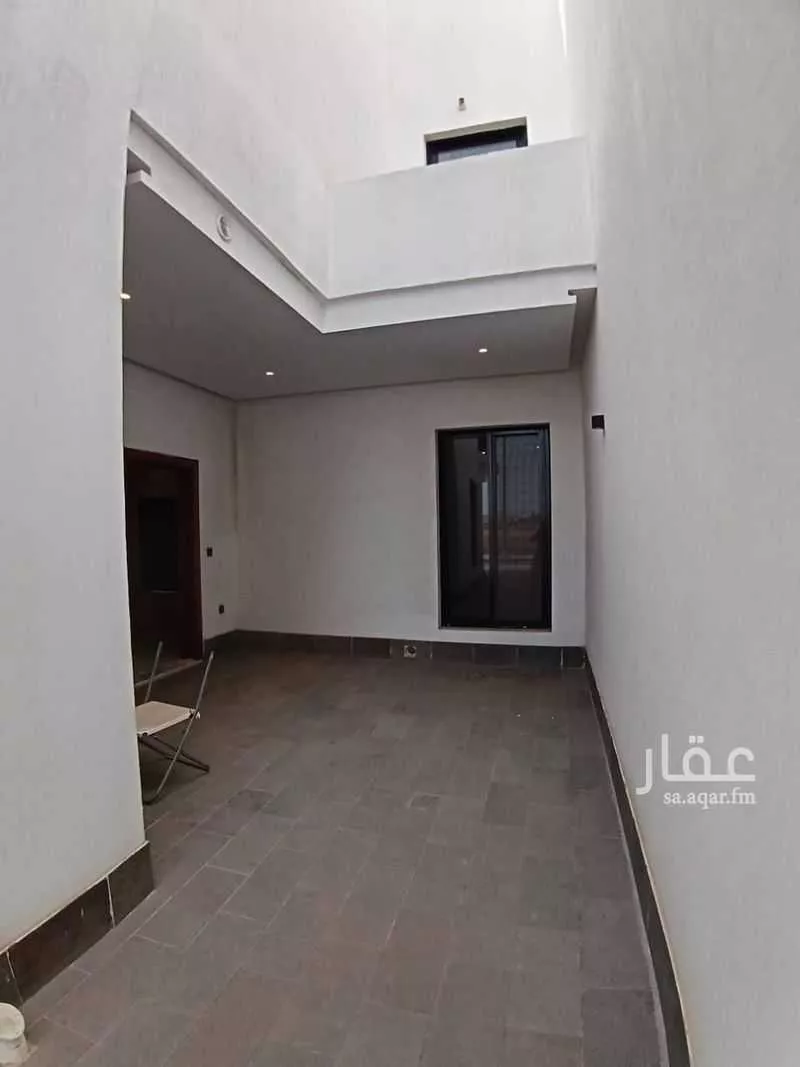 11 bedroom villa in Al Manarat 9