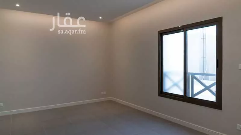 فيلا 5 غرف في النعيم 2