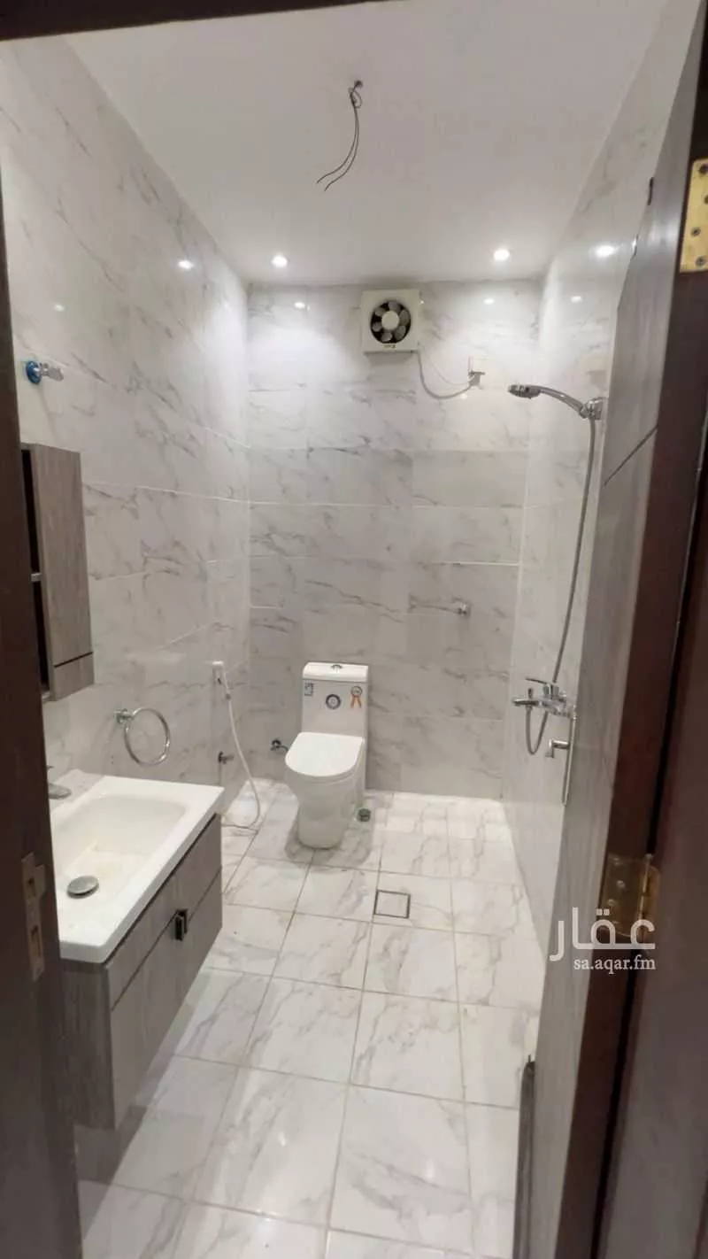 فيلا 6 غرف في الياقوت 11