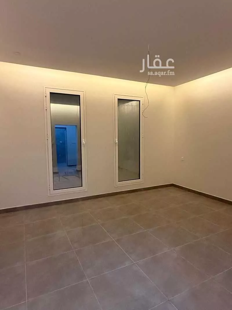 4 bedroom villa in Al Buhairah 11
