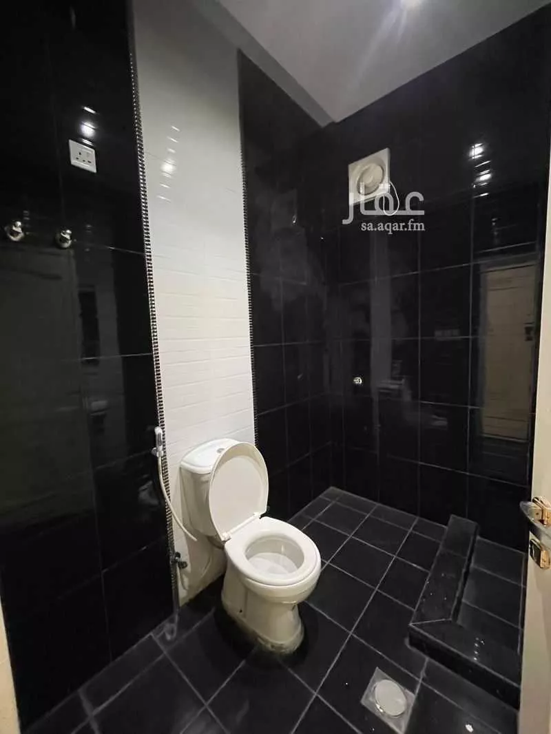 4 bedroom villa in Abhur North, Jeddah 12