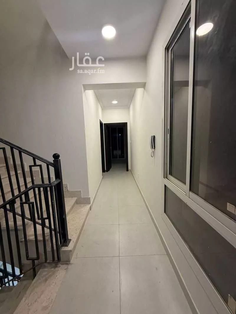 5 bedroom villa in Al Falah 13