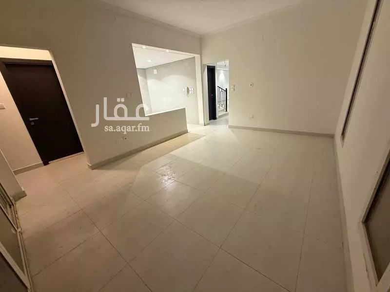 5 bedroom villa in Al Falah 17