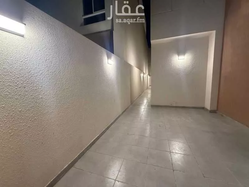 5 bedroom villa in Al Falah 10