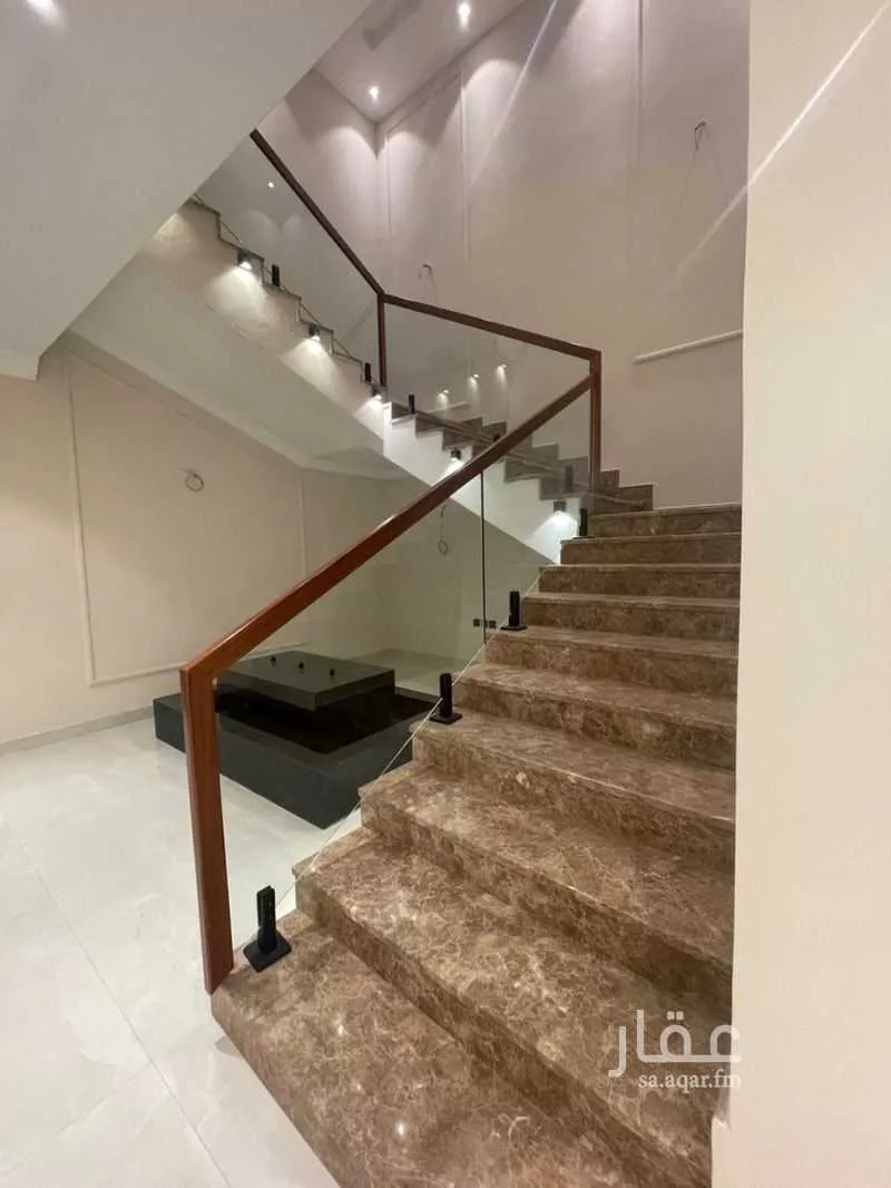 9 bedroom villa in Taibah 3