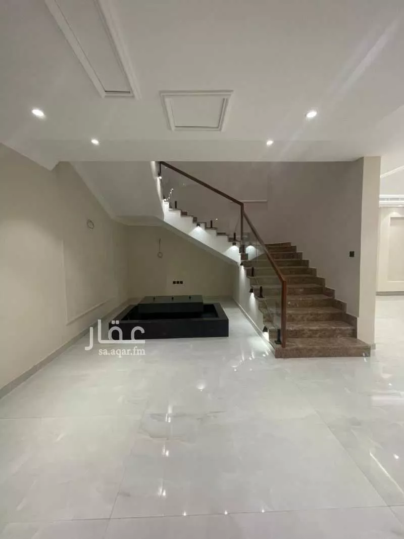 9 bedroom villa in Taibah 4