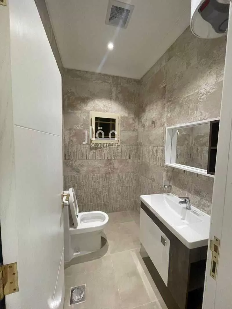 9 bedroom villa in Taibah 8