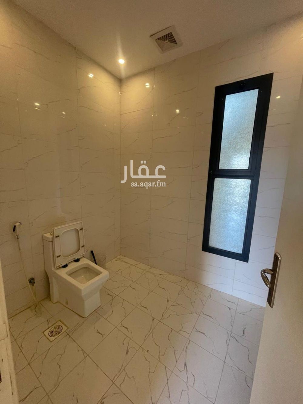 فيلا 4 غرف في الزمرد، جدة 3