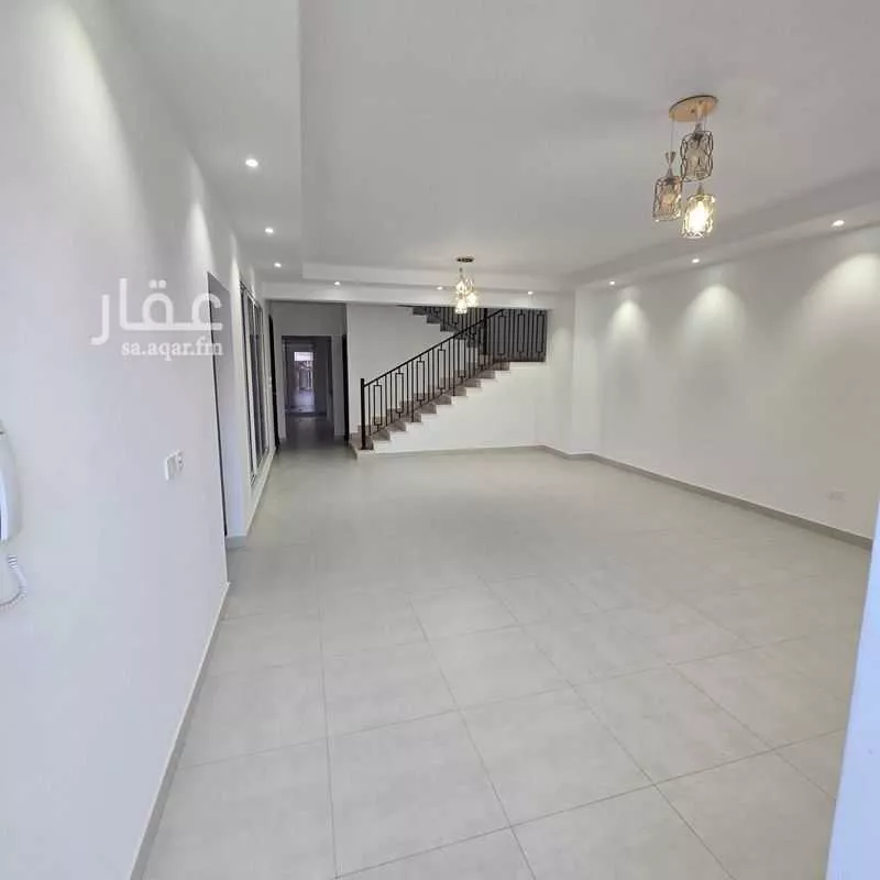 فيلا 6 غرف في الفلاح 2