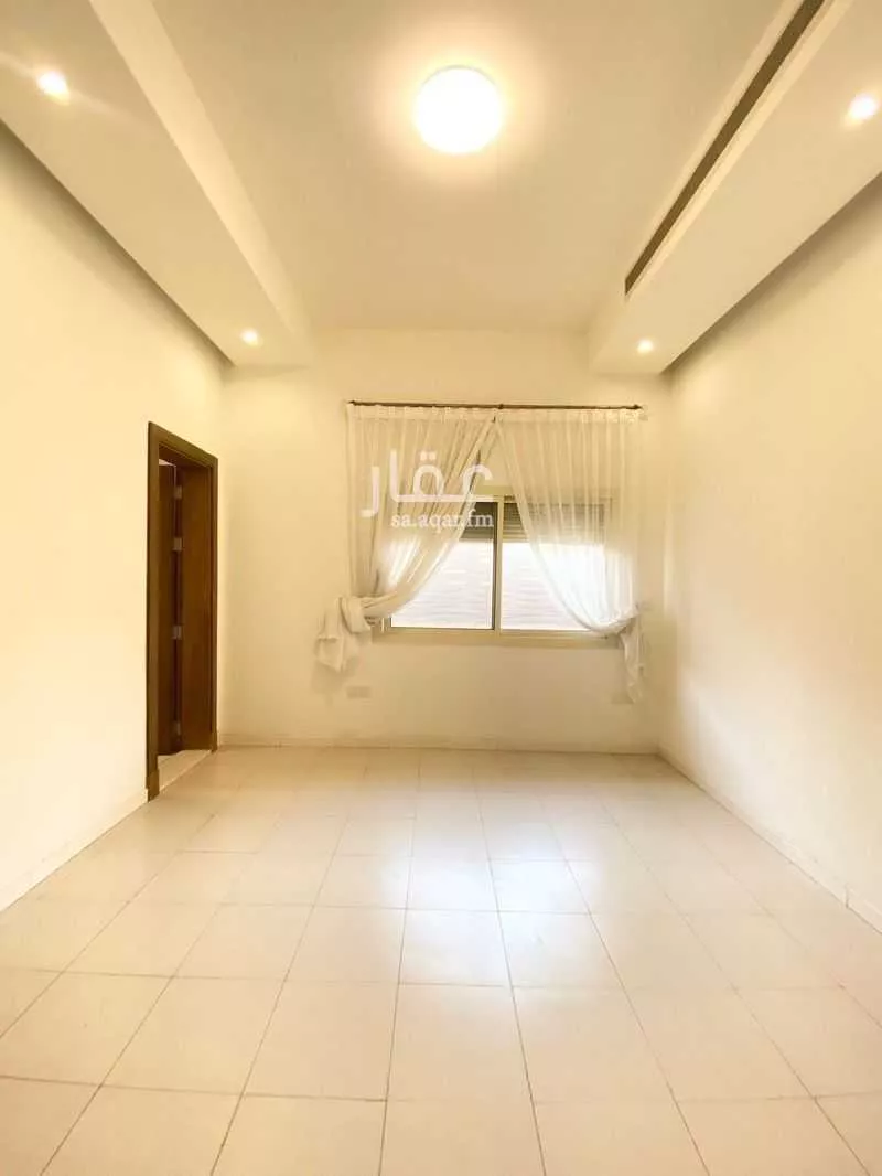 4 bedroom villa in Al Rawdah 21