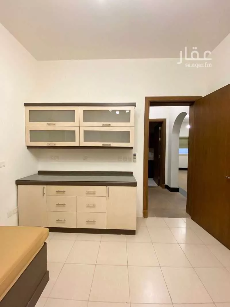 4 bedroom villa in Al Rawdah 10