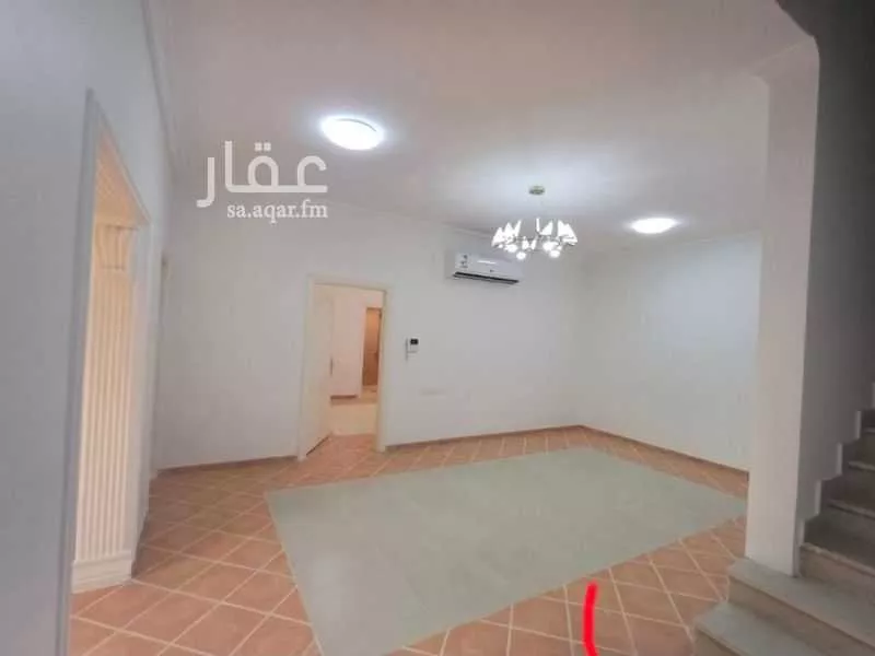 فيلا 10 غرف في البساتين 12