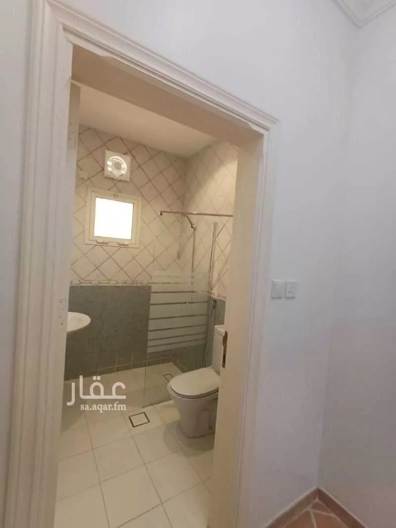 فيلا 10 غرف في البساتين 4