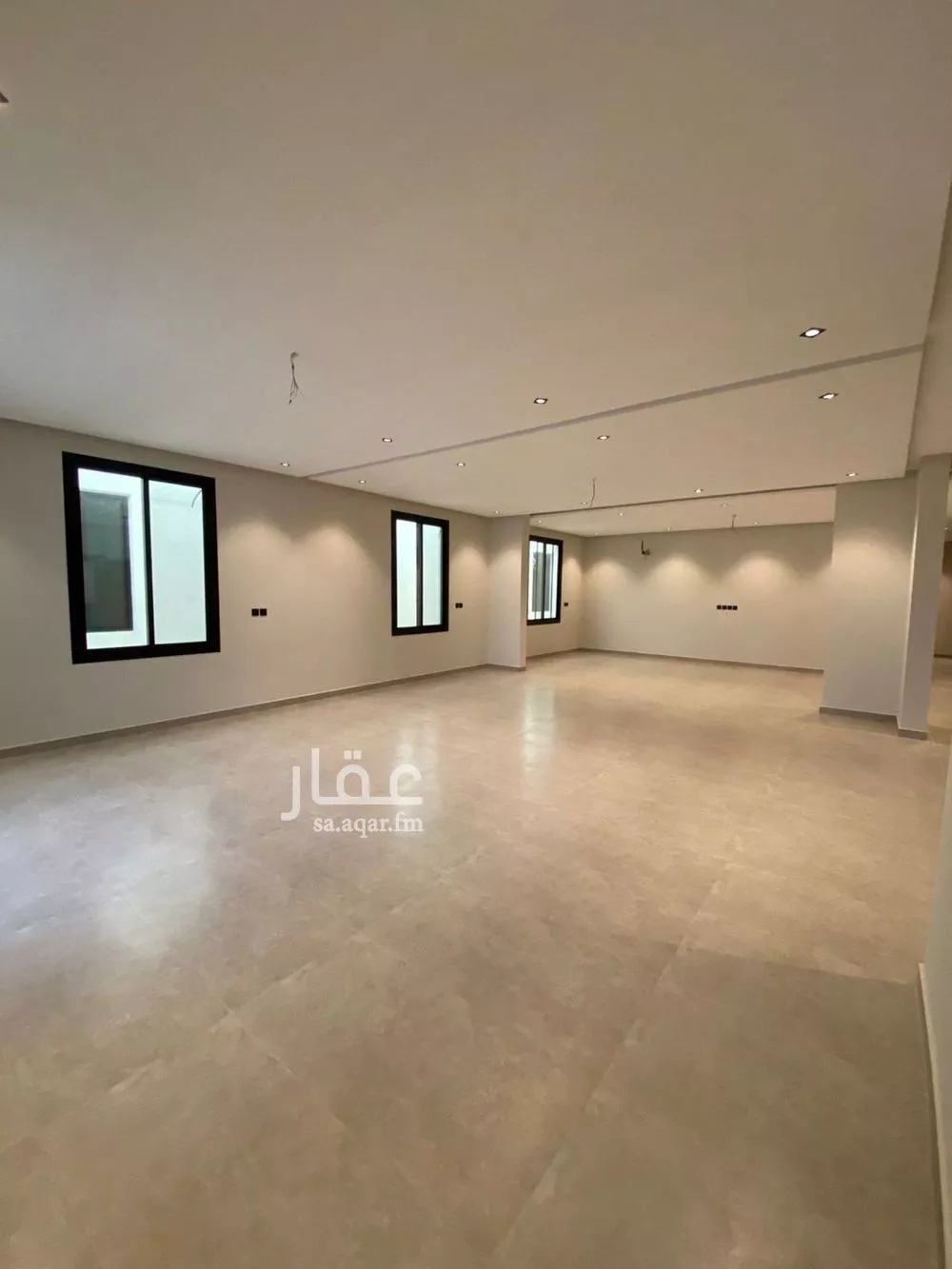 6 bedroom apartment in Al Salamah 11
