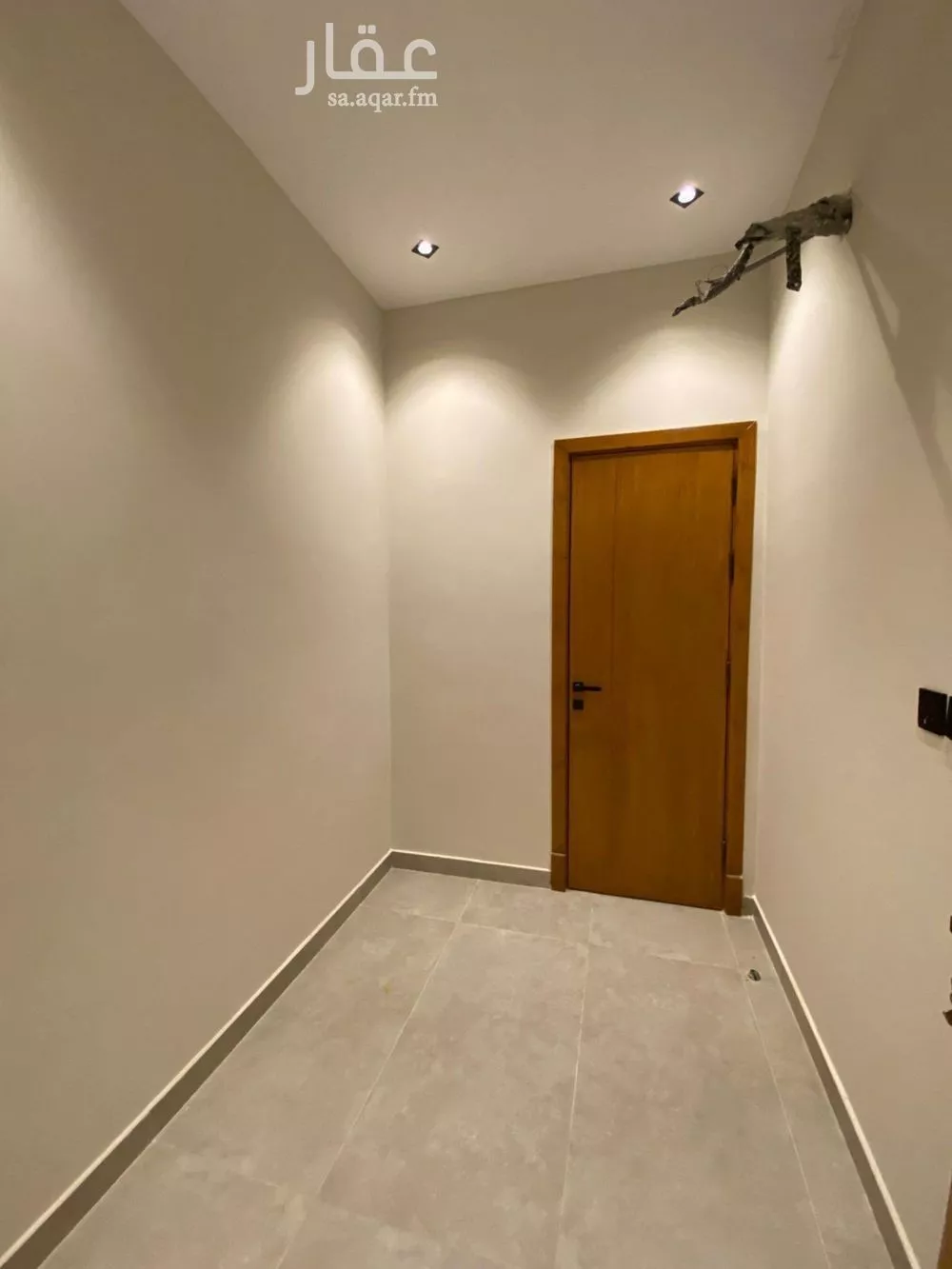 6 bedroom apartment in Al Salamah 17