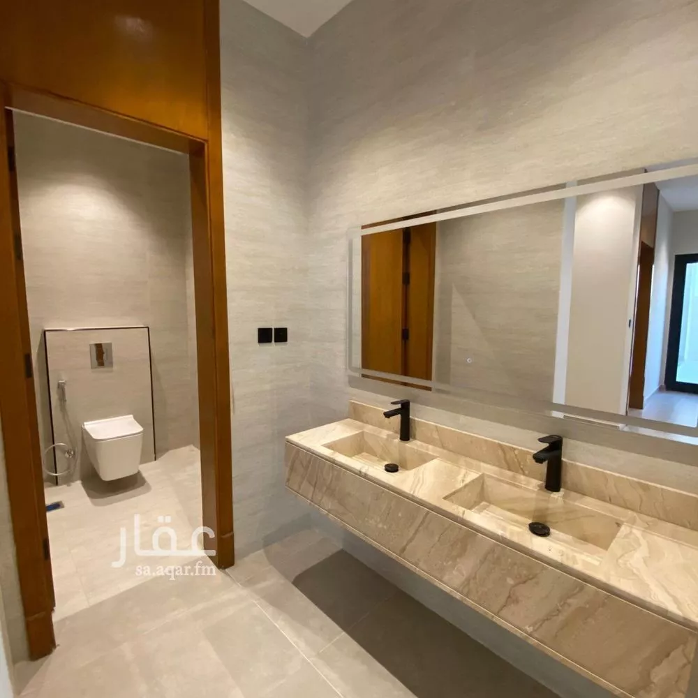 6 bedroom apartment in Al Salamah 3