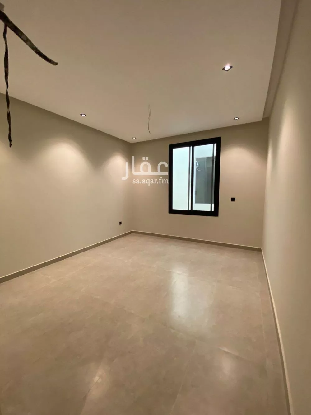 6 bedroom apartment in Al Salamah 9