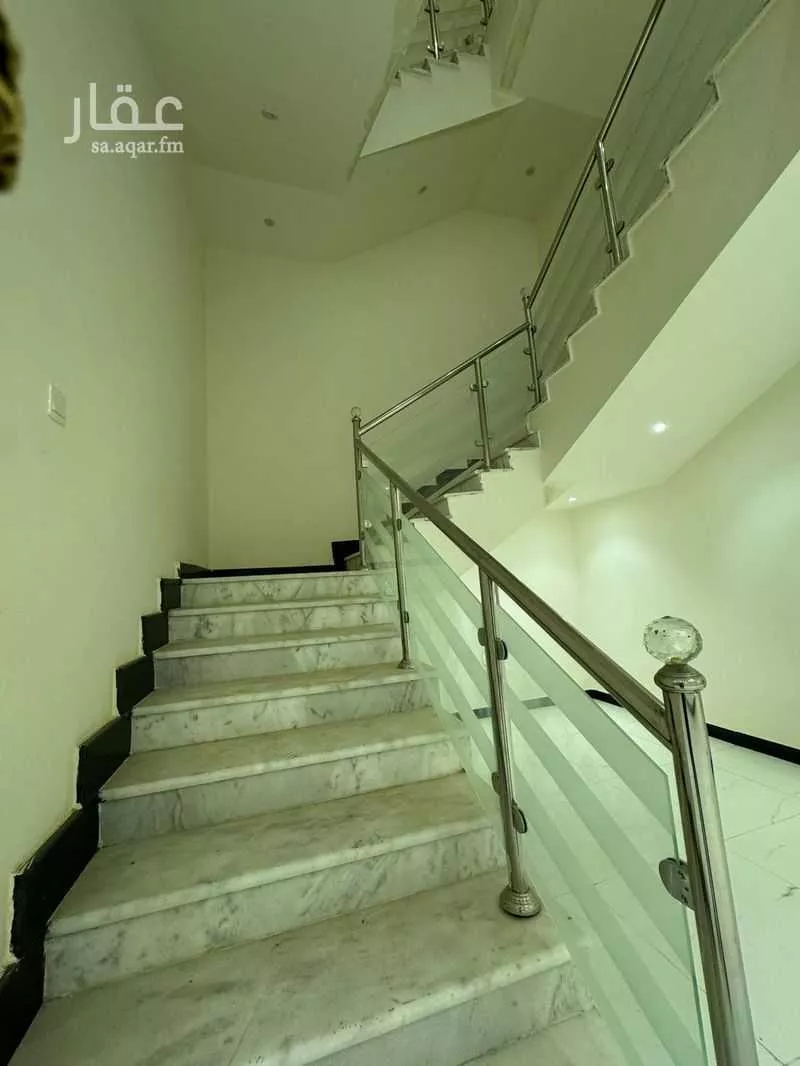 فيلا 6 غرف في الزمرد 6