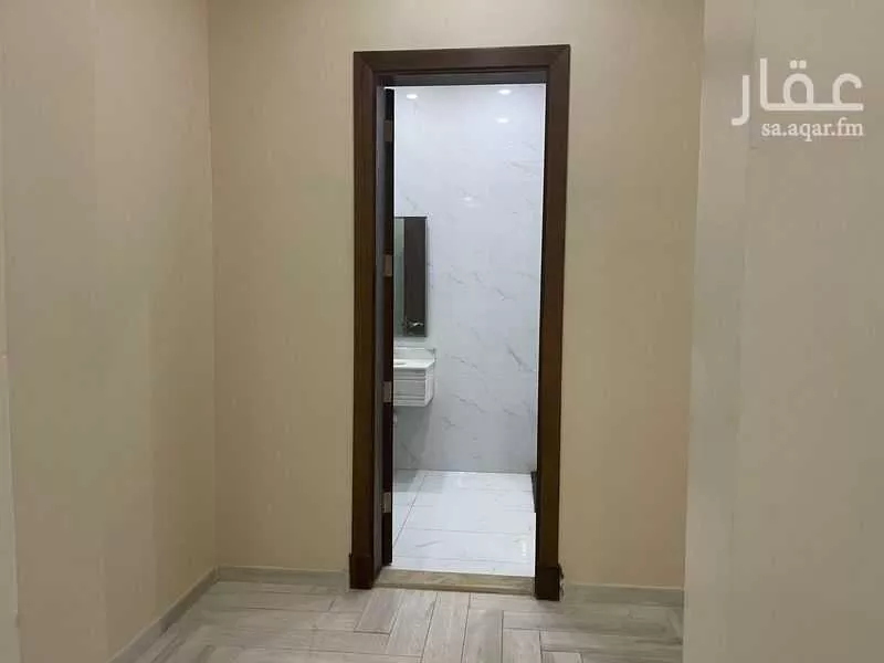 6 bedroom villa in Al Yaqout 21
