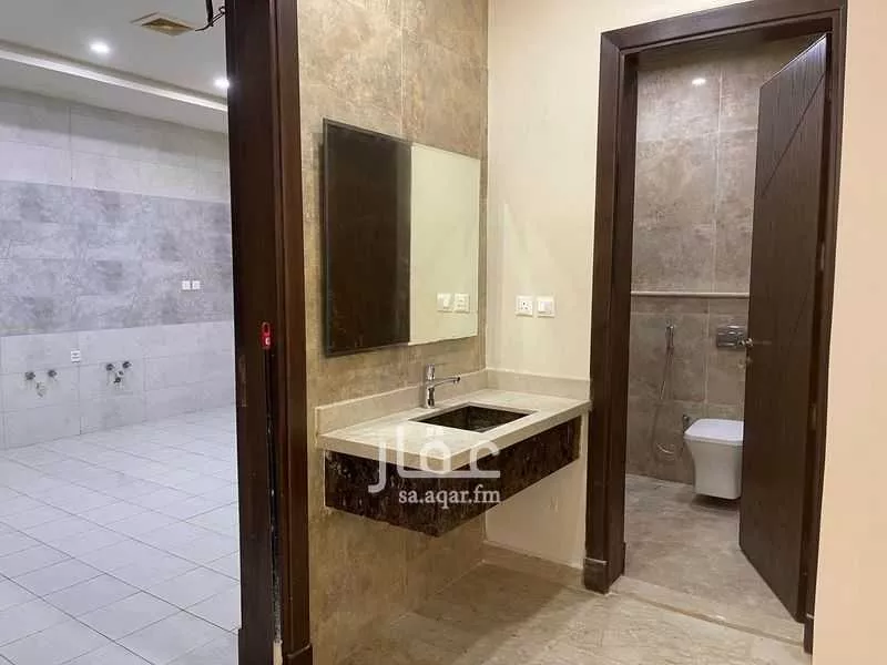 6 bedroom villa in Al Yaqout 10