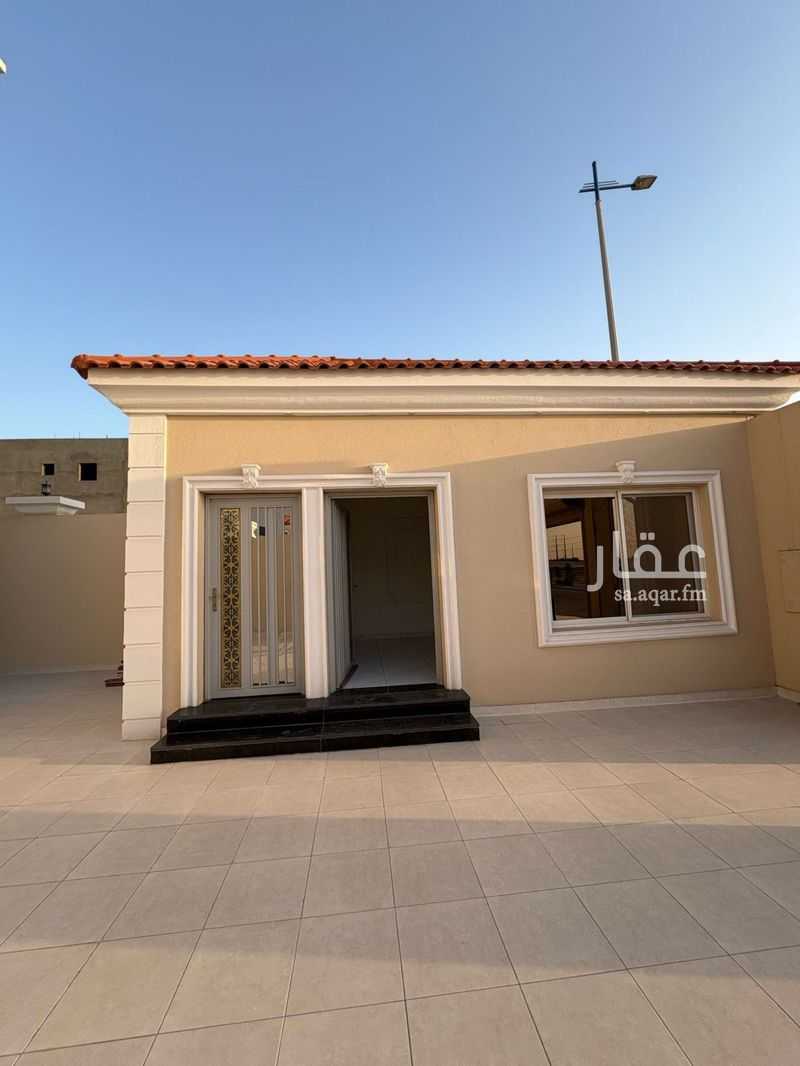 4 bedroom villa in Al Khuzama, Eastern Province 11