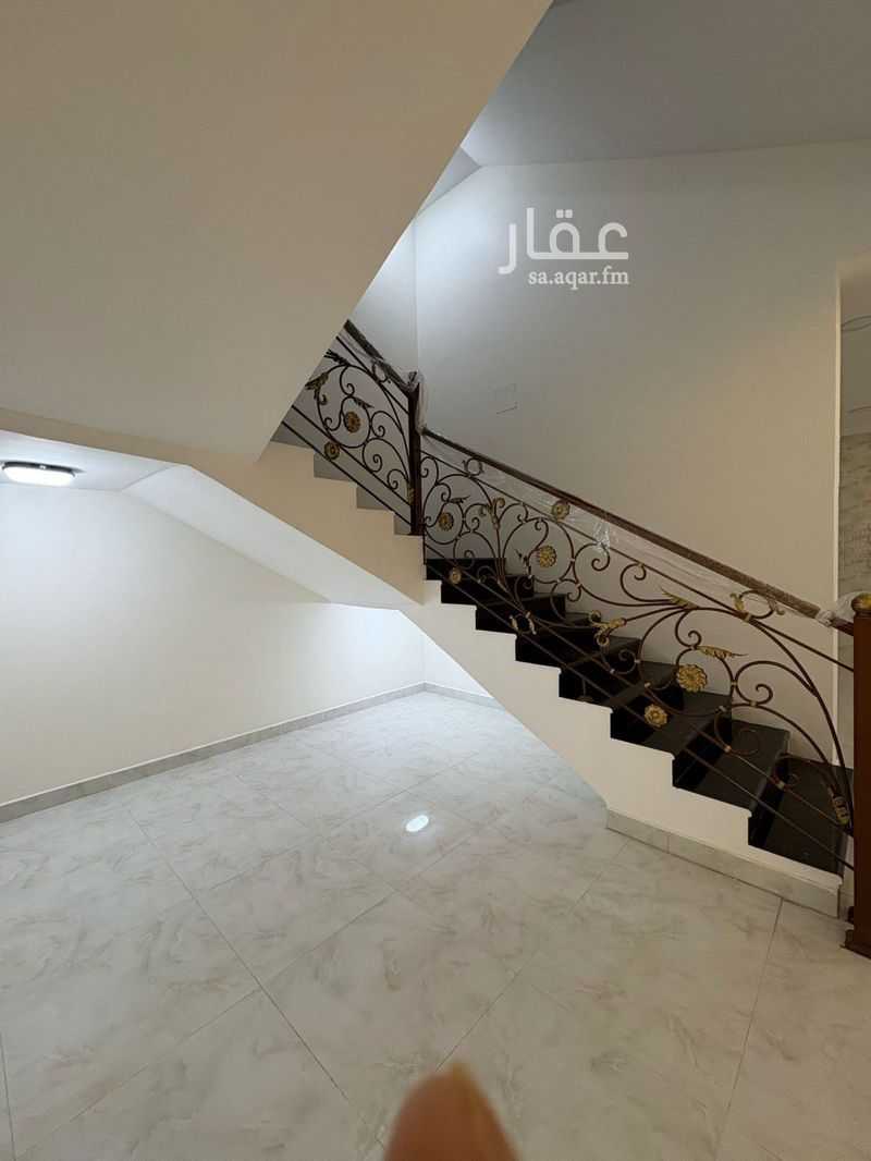 4 bedroom villa in Al Khuzama, Eastern Province 15