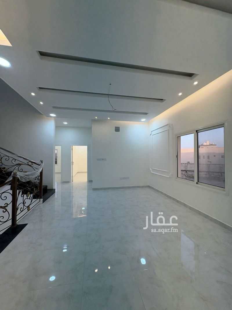 4 bedroom villa in Al Khuzama, Eastern Province 16