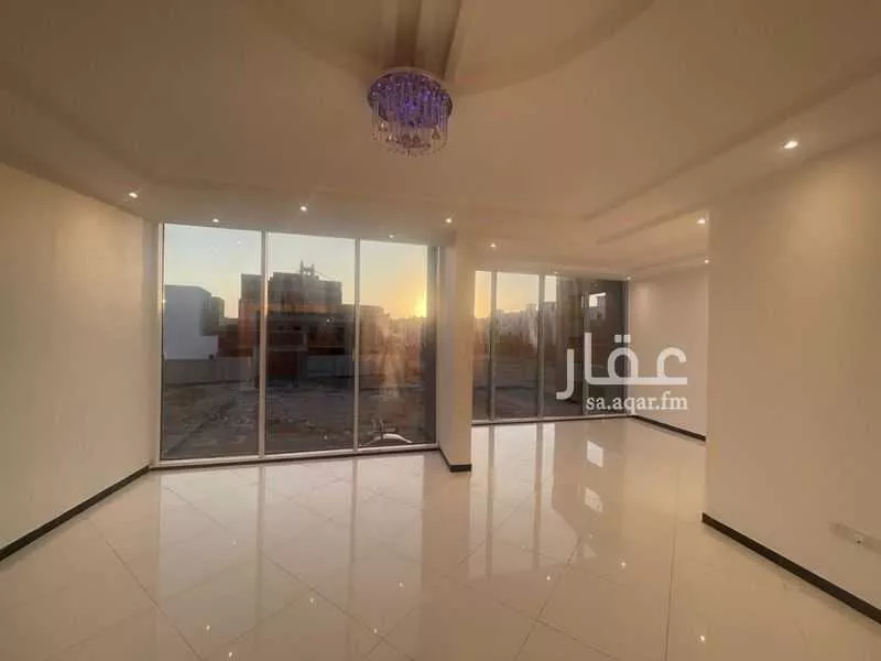 فيلا 6 غرف في الزمرد 4