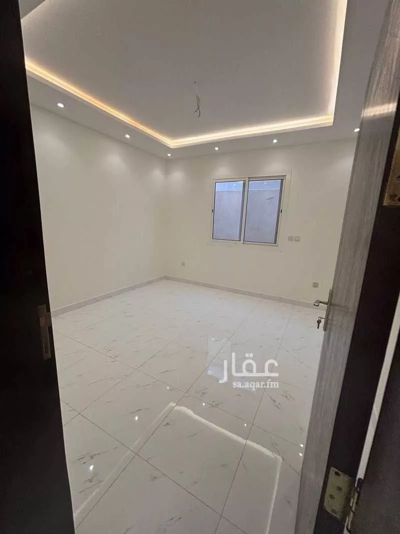 فيلا 9 غرف في الزمرد 6