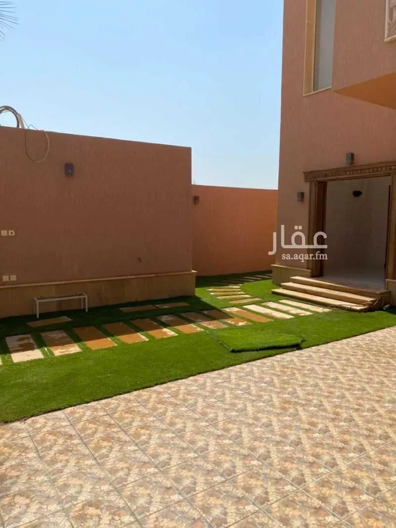 5 bedroom villa in Al Shiraa 2