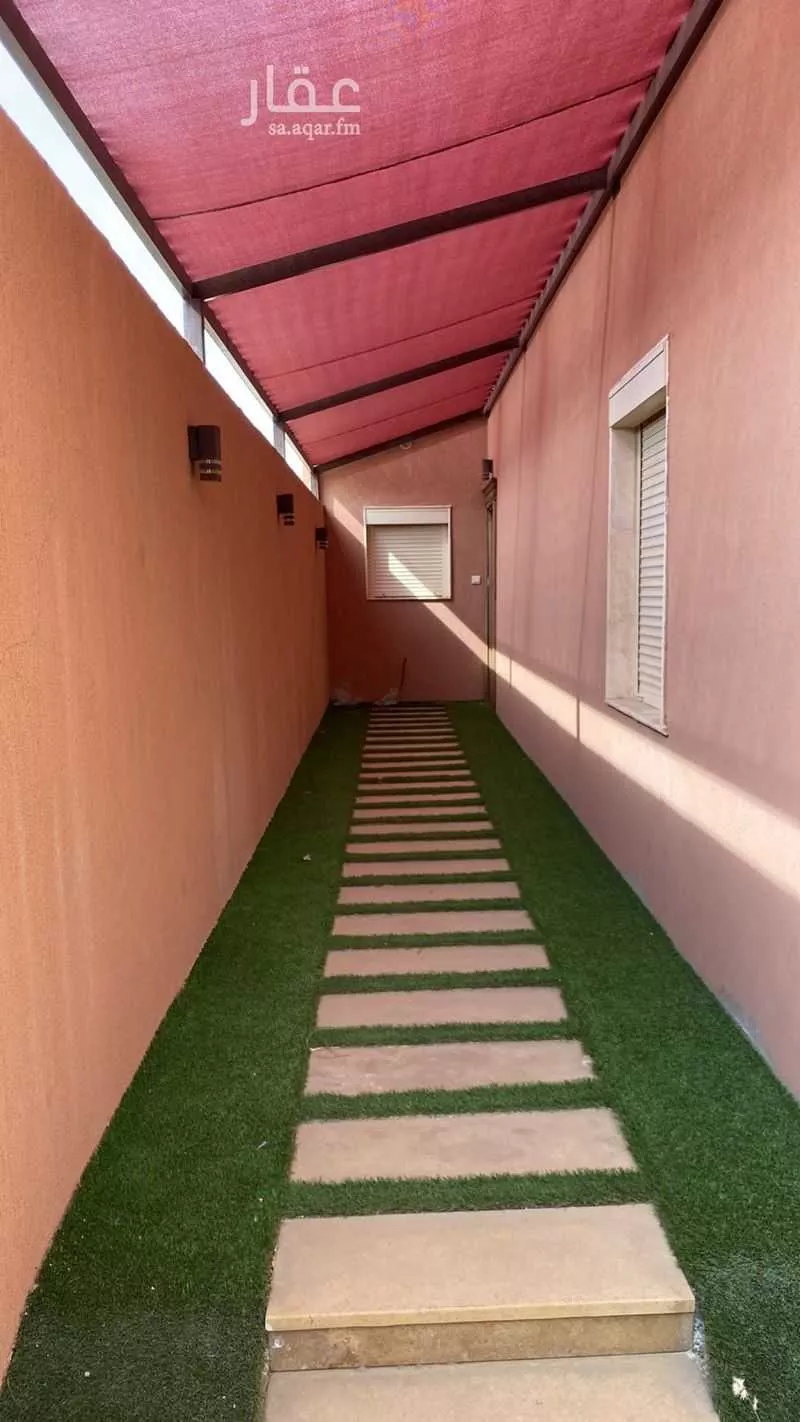 5 bedroom villa in Al Shiraa 3