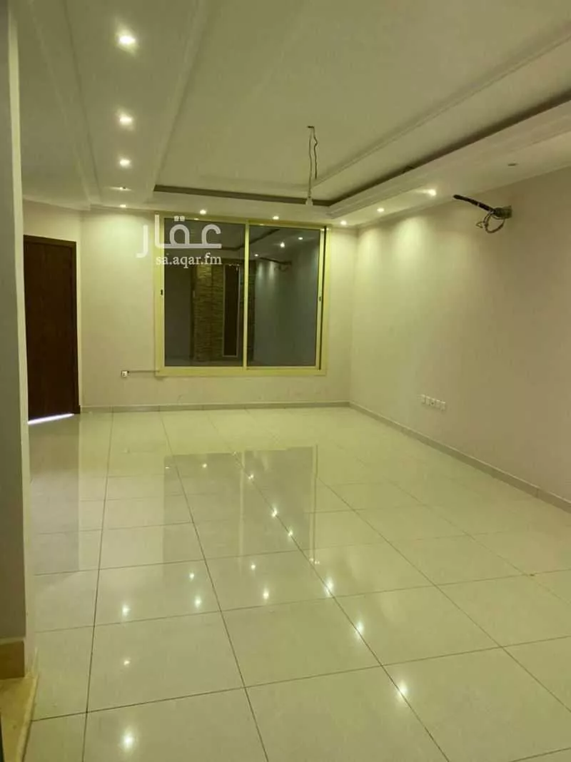 5 bedroom villa in Al Shiraa 8