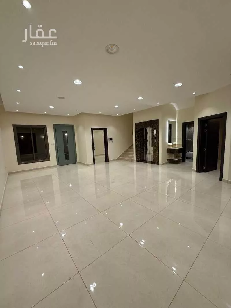 6 bedroom villa in Ar Rayan, Riyadh 9