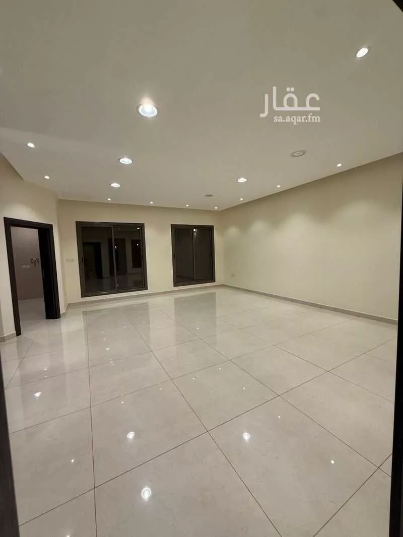 6 bedroom villa in Ar Rayan, Riyadh 4