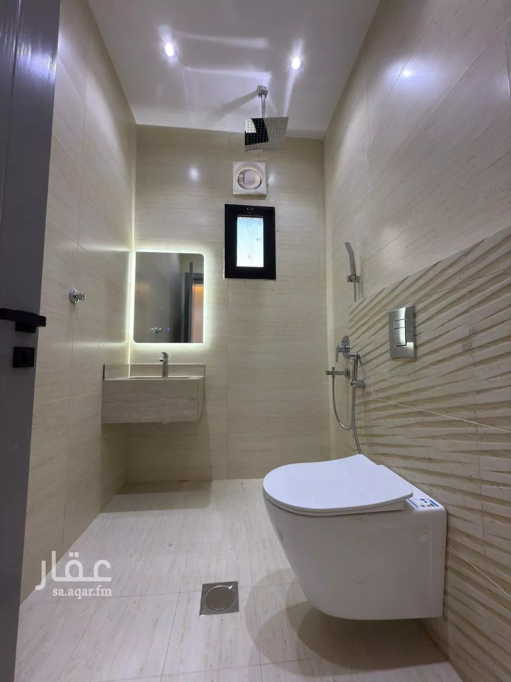 4 bedroom apartment in Abruq Ar Rughamah, Jeddah 15