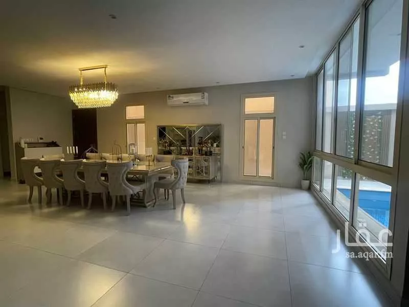 6 bedroom villa in Az Zomorod 16