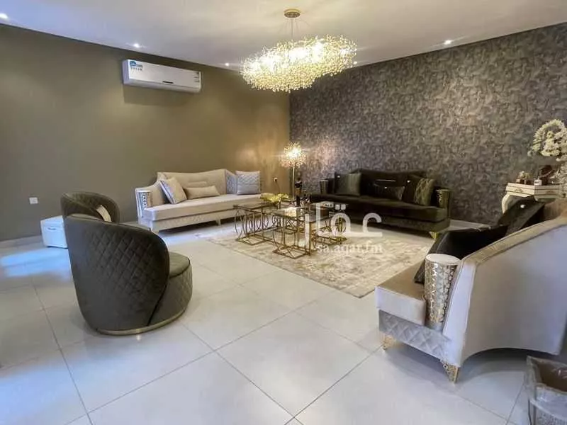 6 bedroom villa in Az Zomorod 9
