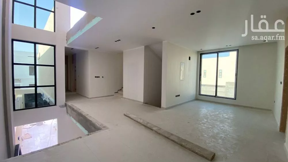 7 bedroom villa in As Sawari 2
