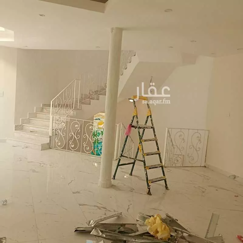 فيلا 7 غرف في الشاطئ 2
