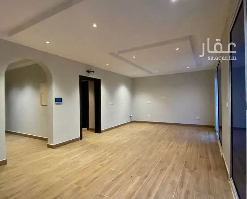 فيلا 6 غرف في الزمرد 12