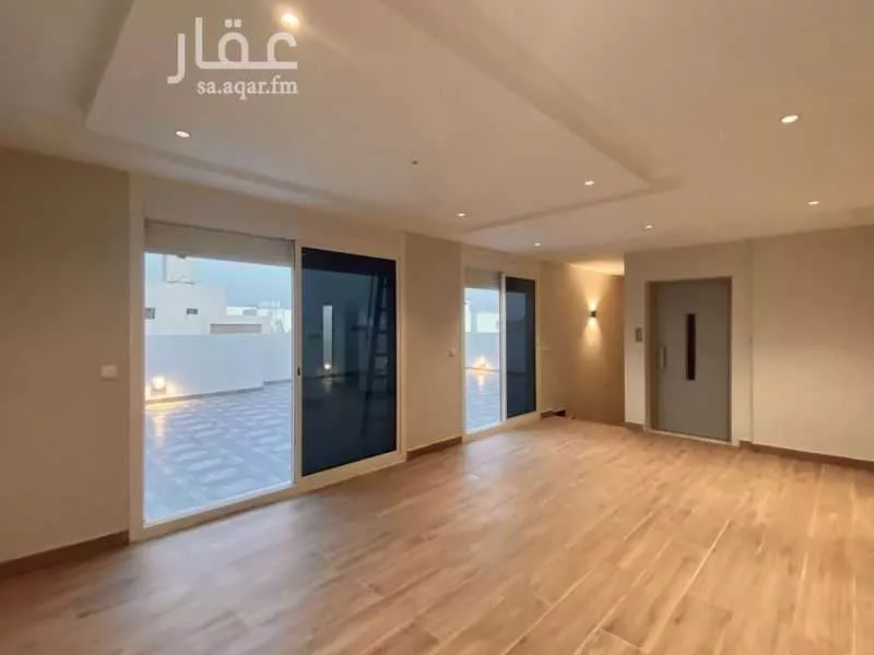 فيلا 6 غرف في الزمرد 13